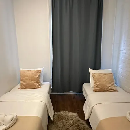 Guest house The Hills Center